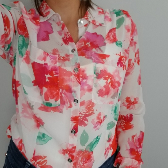 Guess Abstract Floral Print Button Down Blouse - Picture 3 of 14